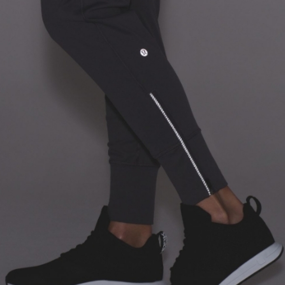 lululemon athletica Pants - Lululemon black fresh track pants